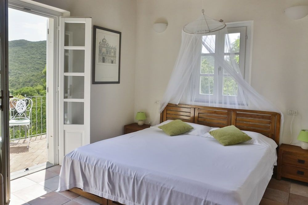 Double Room, Valley View