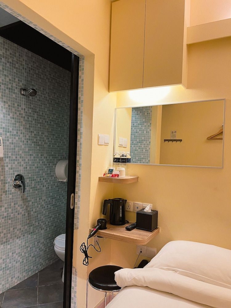 Fragrance Hotel - Classic Standard Double Room 10