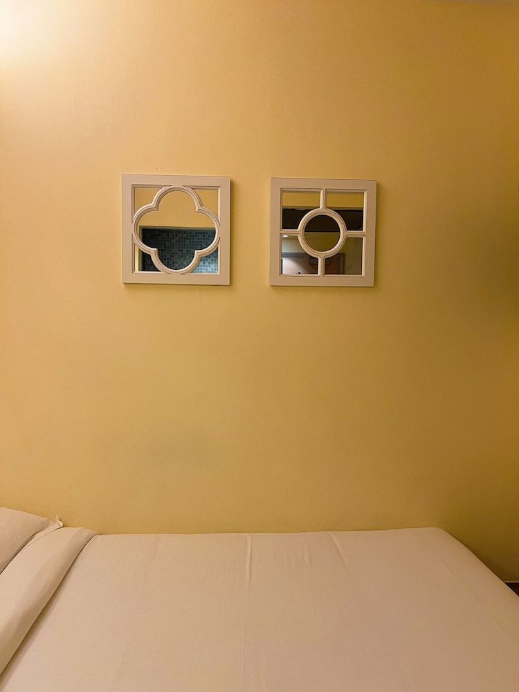 Fragrance Hotel - Classic Standard Double Room 8