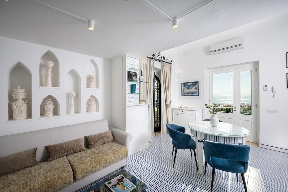 Belvilla by OYO Arienzo House 25