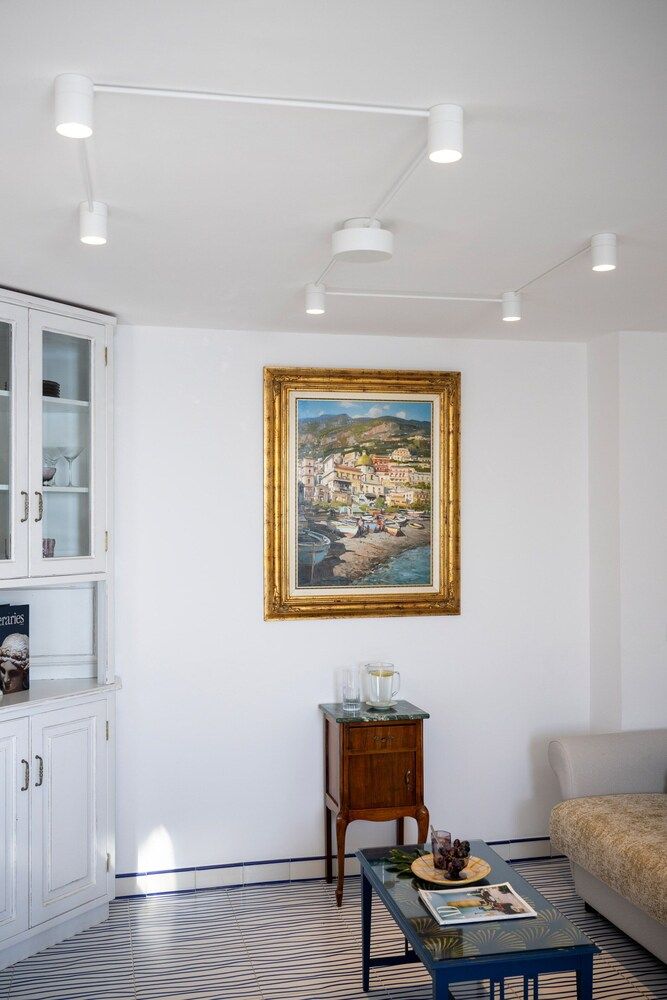 Belvilla by OYO Arienzo House 22