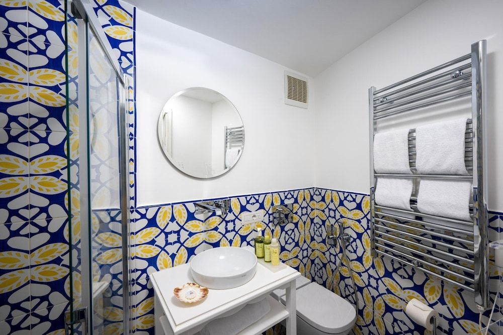 Belvilla by OYO Arienzo House 12