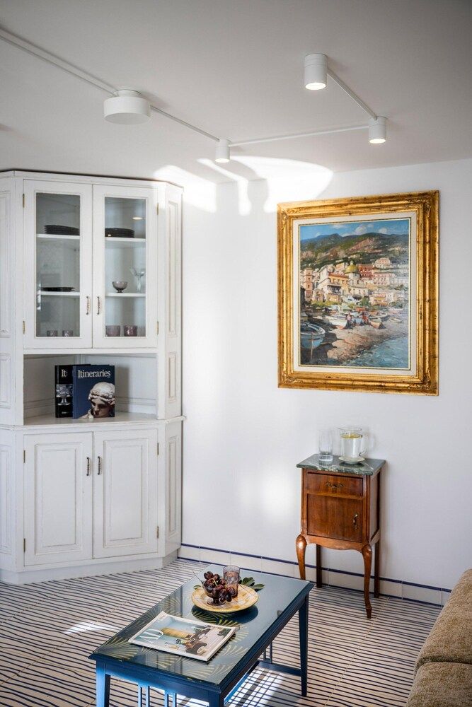 Belvilla by OYO Arienzo House 18