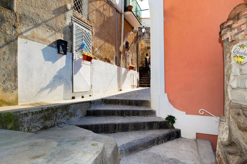 undefined Amore Rentals - Casa Barbera B 2