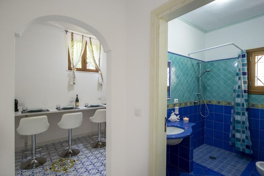 Amore Rentals - Casa Barbera A House, Smoking 18