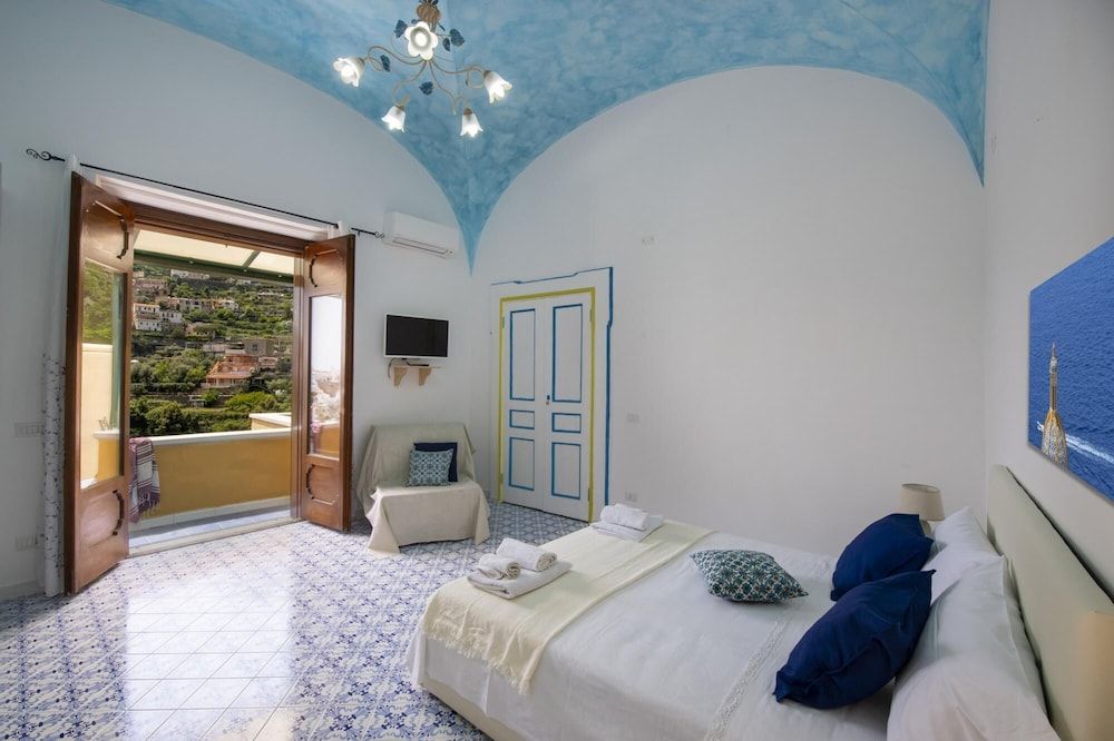 Amore Rentals - Casa Barbera A House, Smoking 5