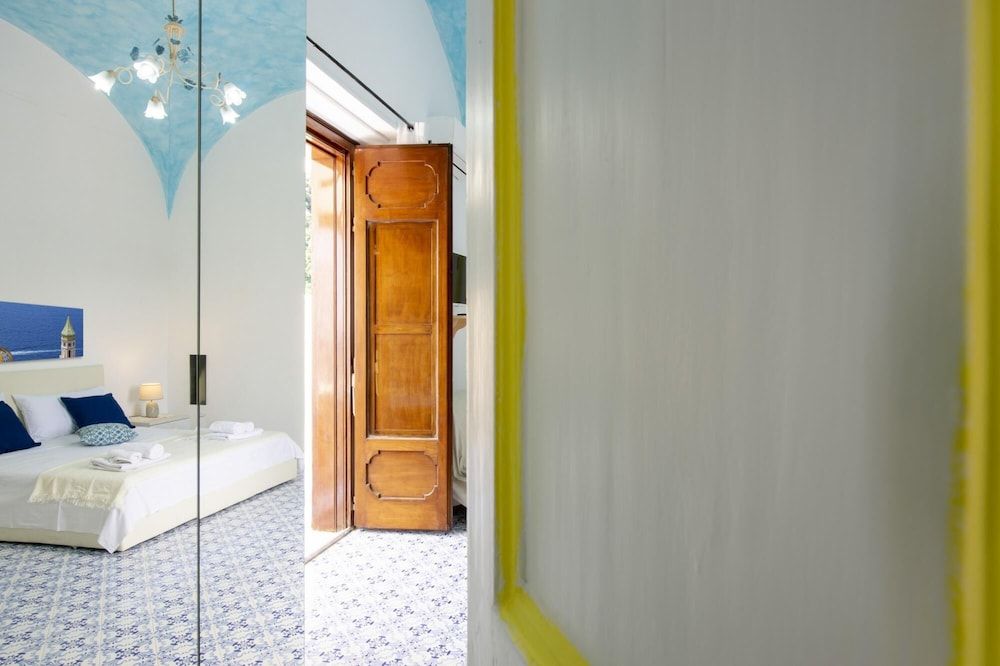 Amore Rentals - Casa Barbera A House, Smoking 13