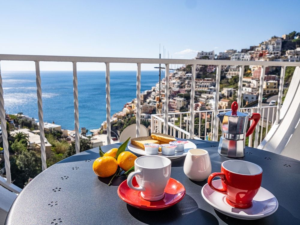 LA PERLA DI CHICCA in Positano Panoramic House 19