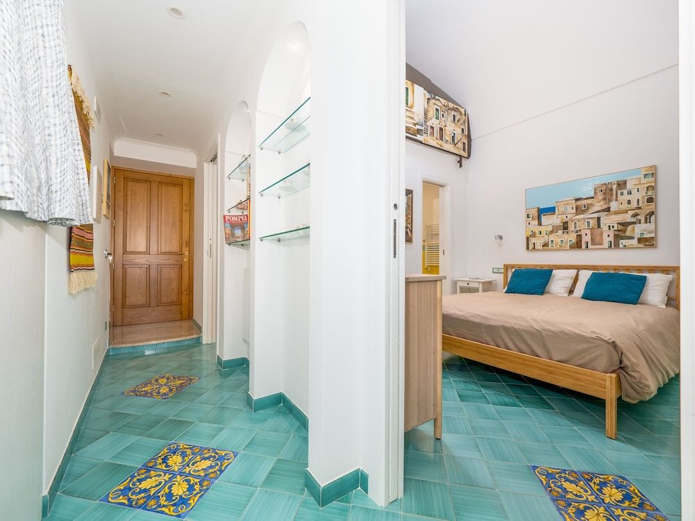 Artist House in Positano Gallery House 6