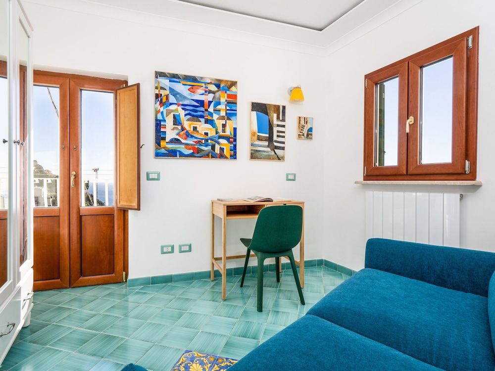Artist House in Positano Gallery House 16