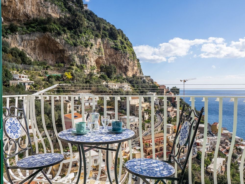 Artist House in Positano Gallery House 9