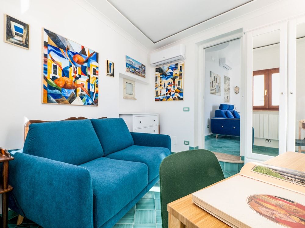 Artist House in Positano Gallery House 15