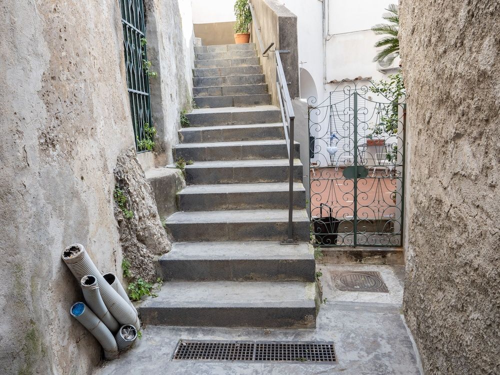 undefined Artist House in Positano 2