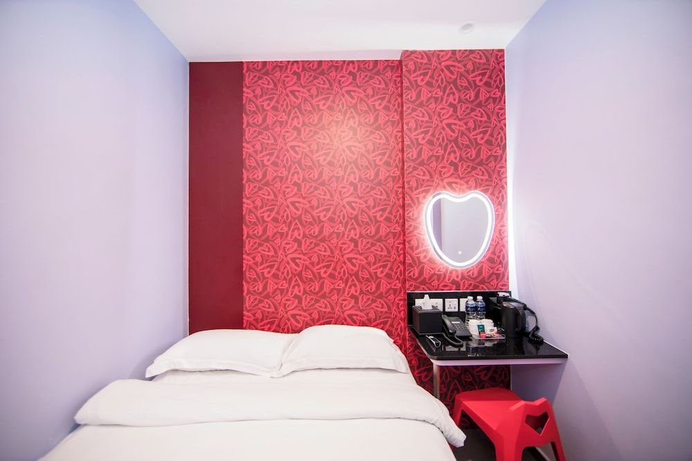 undefined Fragrance Hotel - Lavender 7