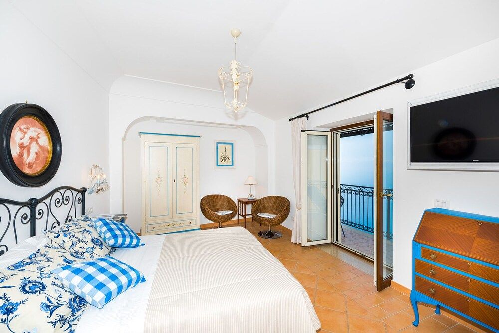 Villa Zeus Villa, 5 Bedrooms 2