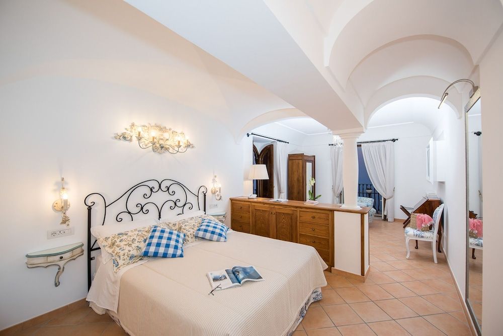 Villa Zeus Villa, 5 Bedrooms 4