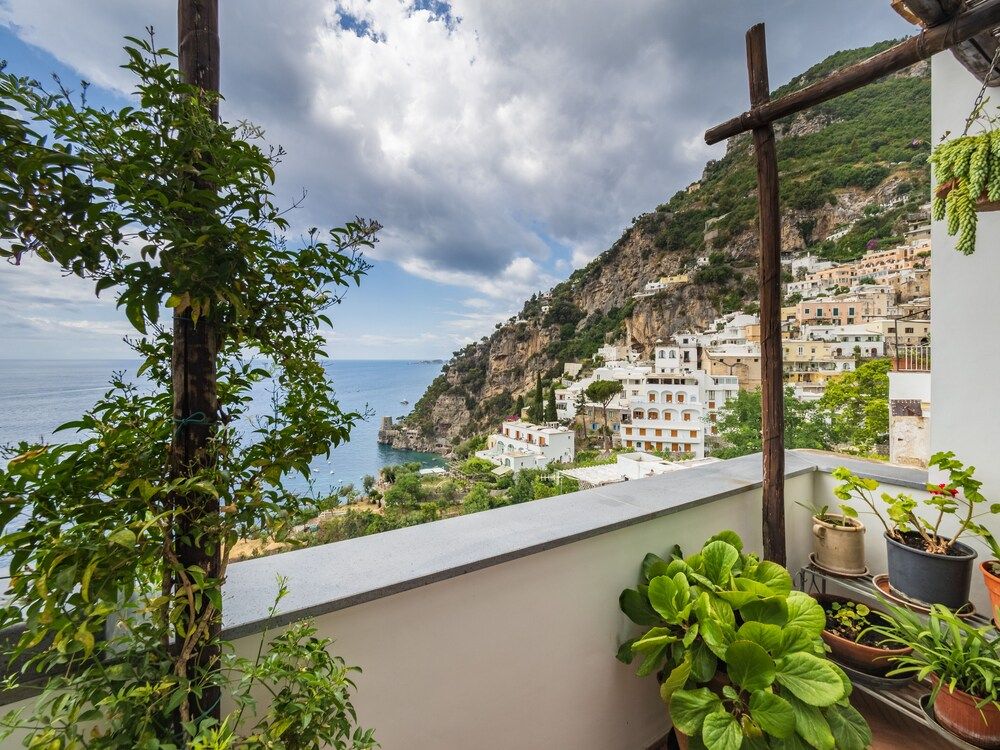 Casa Lauro Panoramic Villa 22