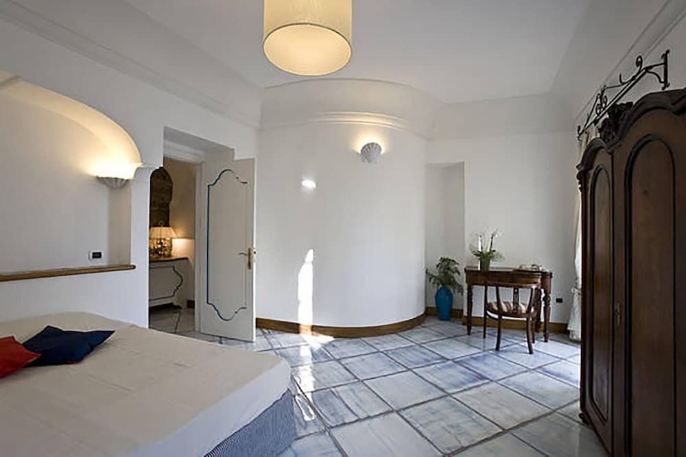 Villa Le Sirene in Positano Villa, Smoking 23