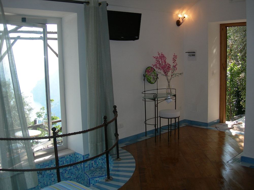 Fattoria La Tagliata Deluxe Double Room, Terrace, Sea View 10