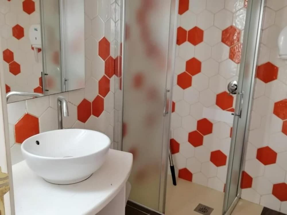 Hostel Brikette Premium Shared Dormitory, Mixed Dorm, Courtyard View 3