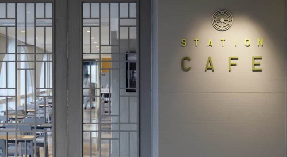 undefined The Quarter Hualamphong by UHG 4