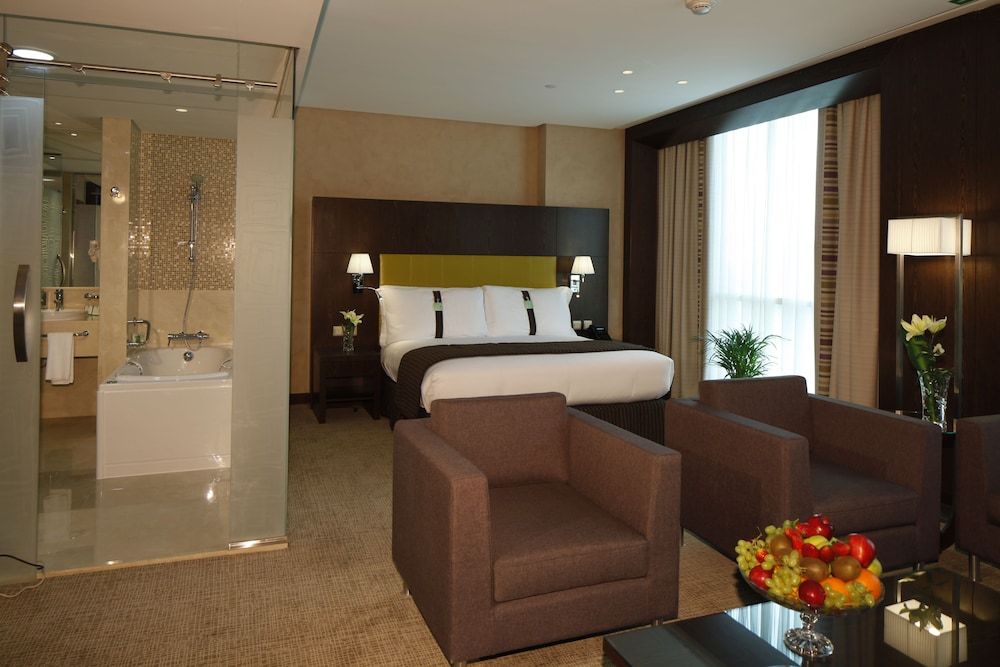 Suite, 1 King Bed