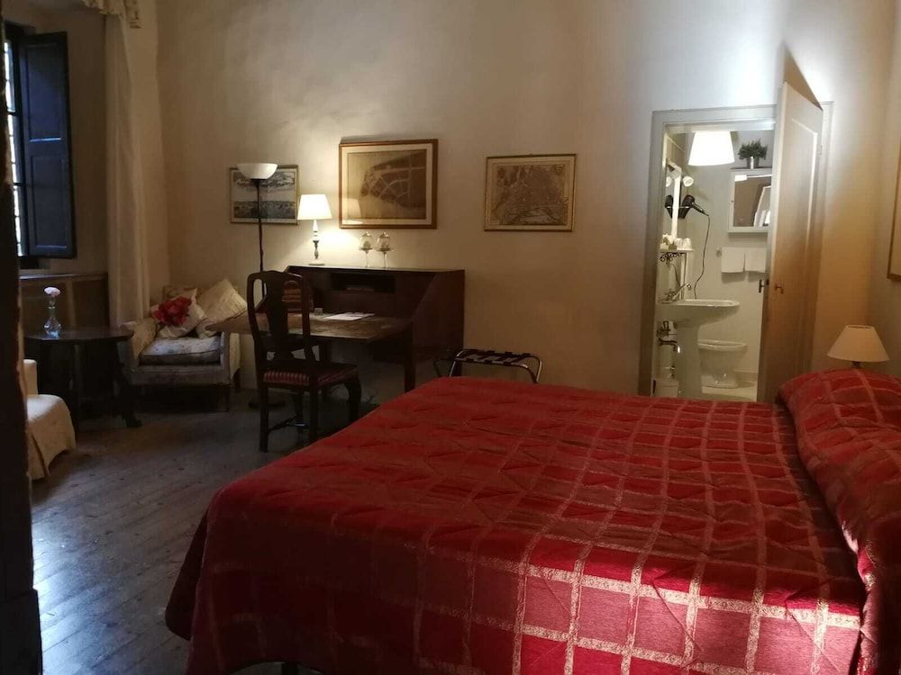 Villa Rucellai Double or Twin Room 22