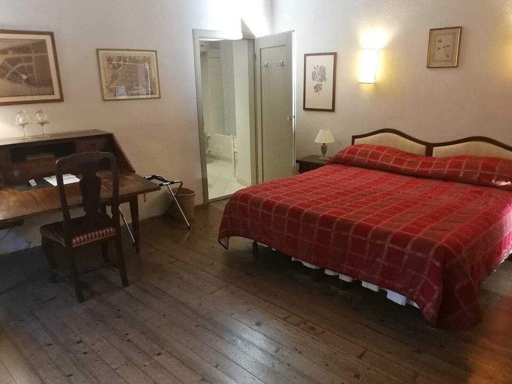 Villa Rucellai Double or Twin Room 2
