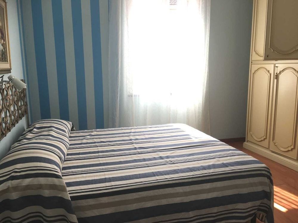 undefined Bouganville 2