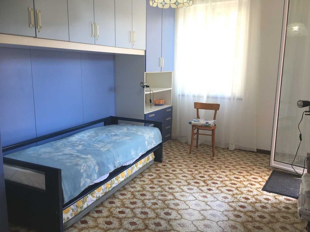 undefined Bouganville 3