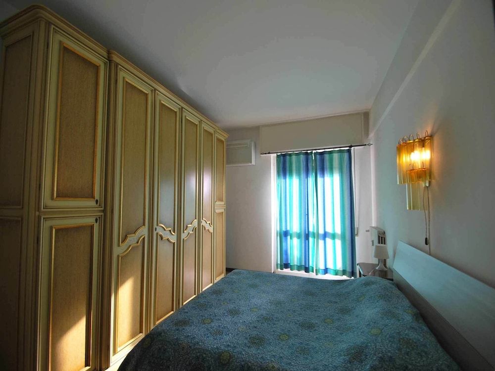 undefined Mandorlo 3