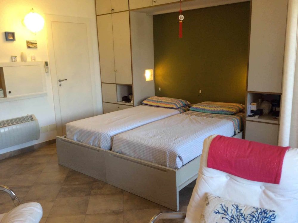 undefined Eurotel 605 3