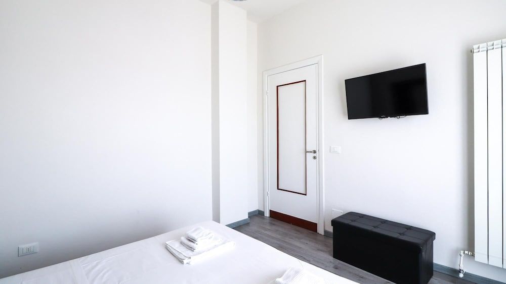 undefined Tubino 8 9