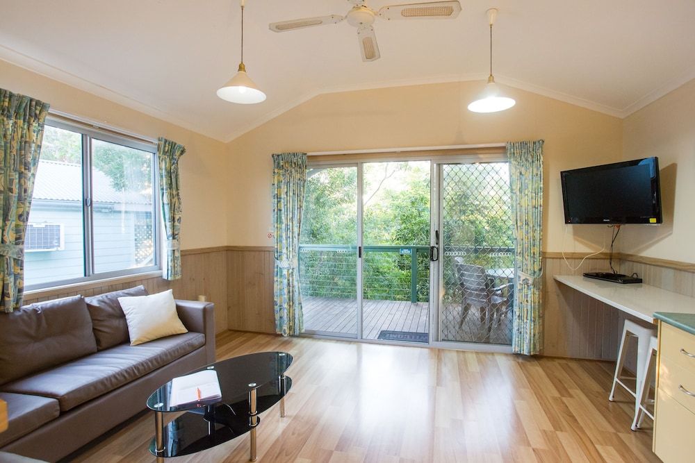 Thou Walla Sunset Retreat 2 Bedroom Family Villa 5