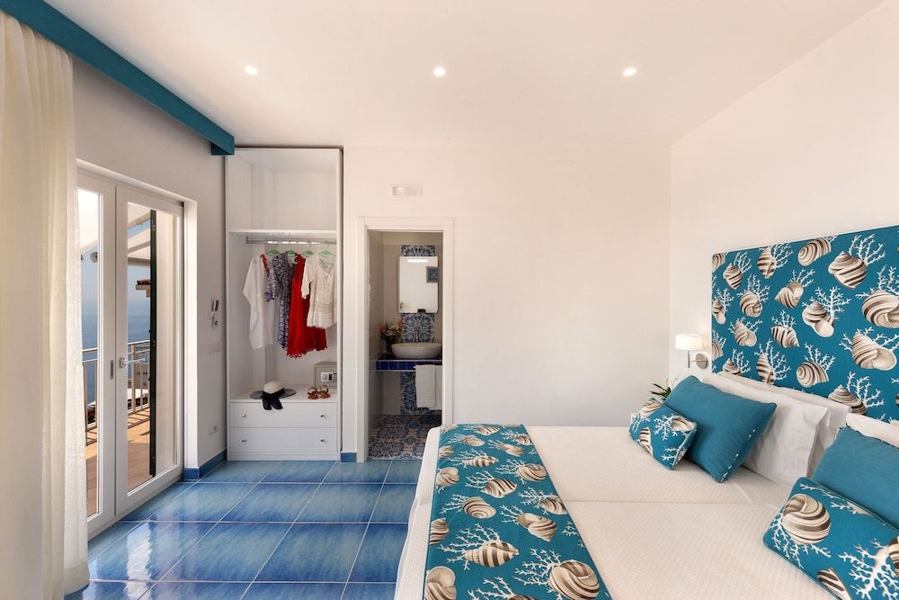 Gala Residence Villa Giovanna Panoramic Room, Balcony, Sea View