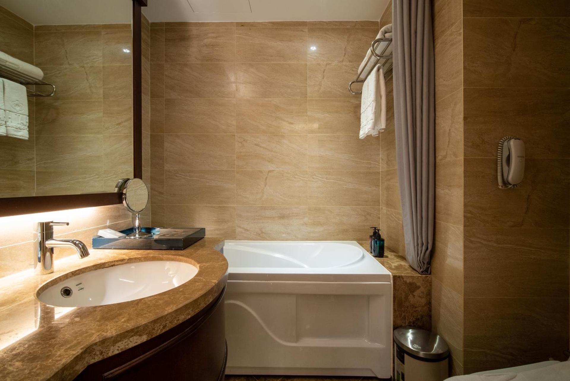 undefined Nhat Ha L'Opera Hotel 5