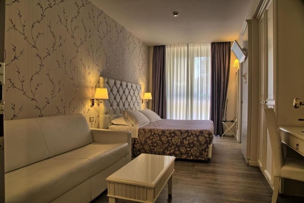 Exclusive Double or Twin Room