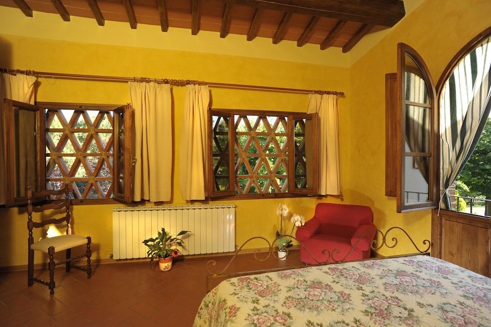 Panoramic Apartment, 2 Bedrooms, Hill View