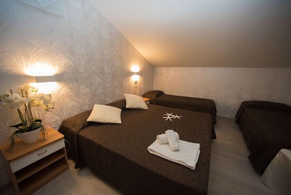 Hotel Ermeti B&B and Brunch