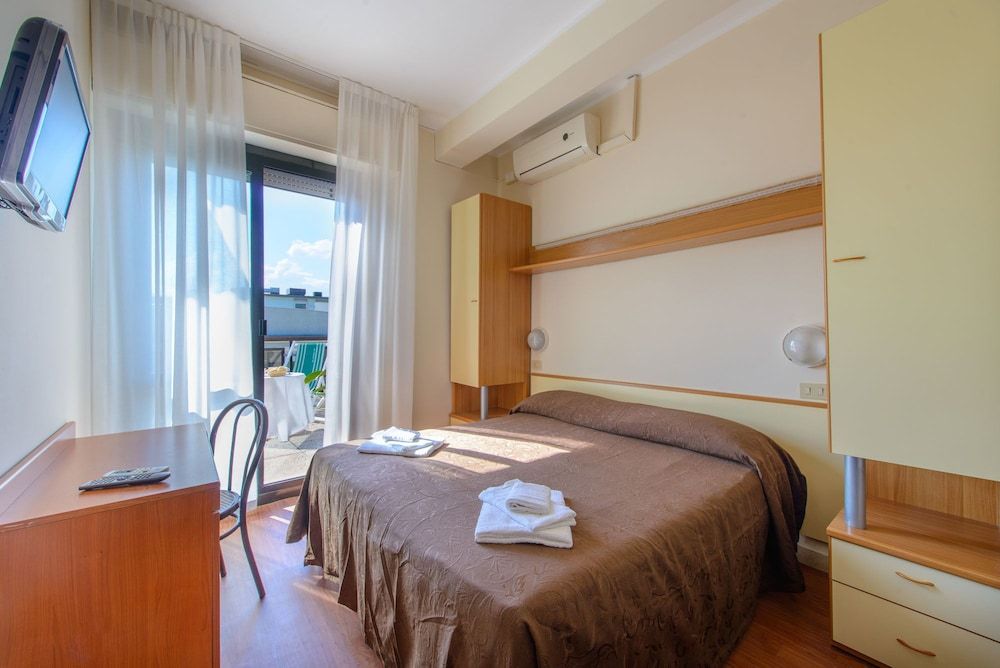 Classic Double or Twin Room