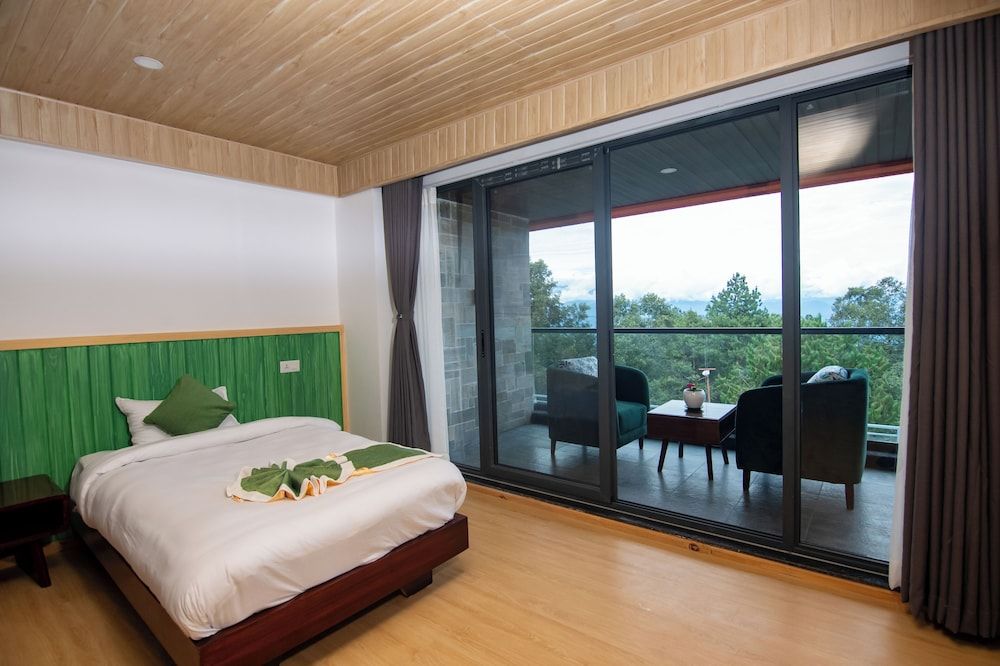 Peaceful Cottage & Cafe du Mont Deluxe Double or Twin Room 2