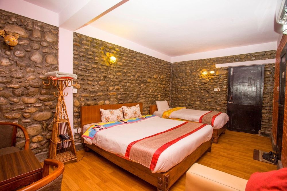 Peaceful Cottage & Cafe du Mont Economy Double or Twin Room, Non Smoking 3