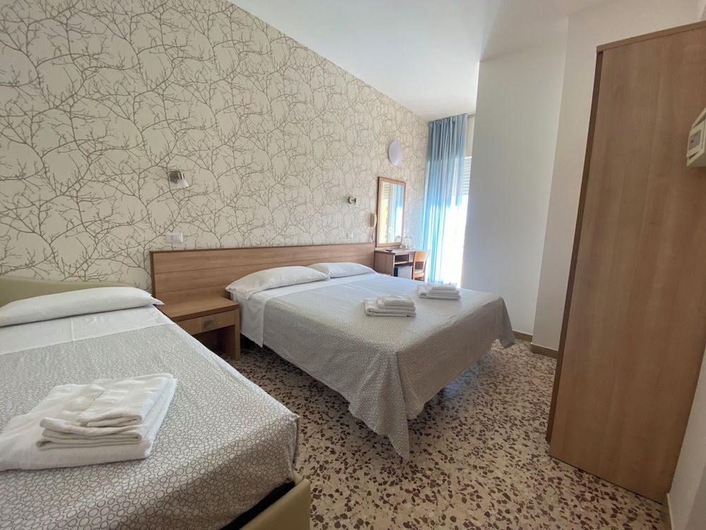 Deluxe Double or Twin Room, Air conditioning, Partial Sea View