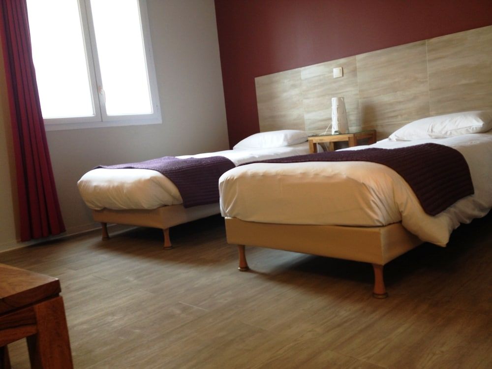 Kyriad Perpignan Sud Chambre lit jumeaux standard
