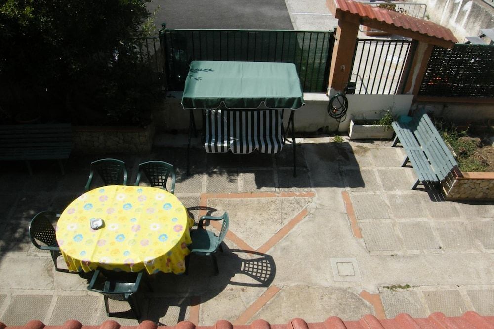 undefined Alborada 7