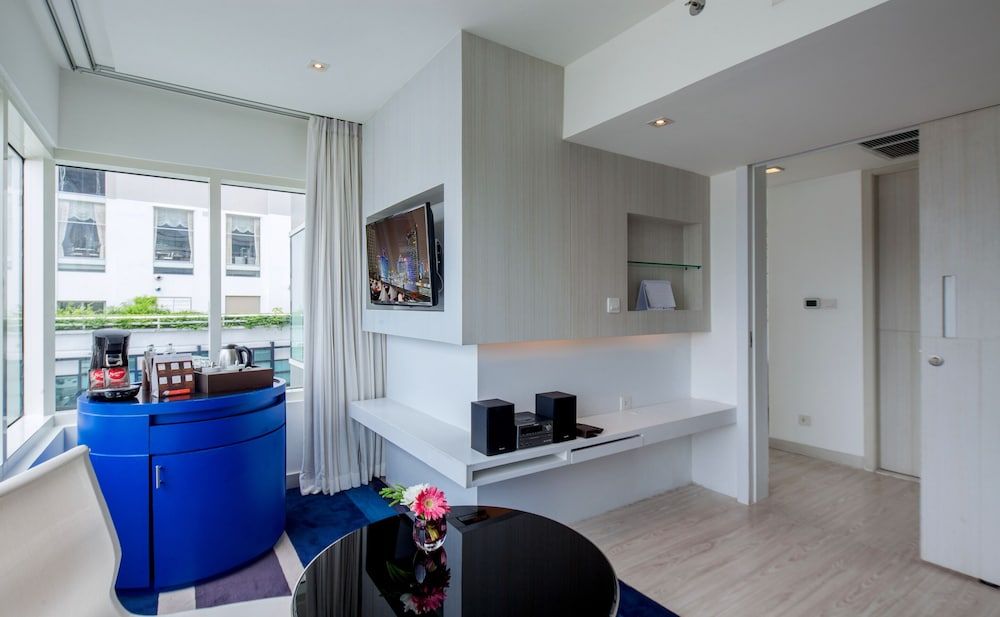 undefined Centara Watergate Pavilion Hotel Bangkok 9