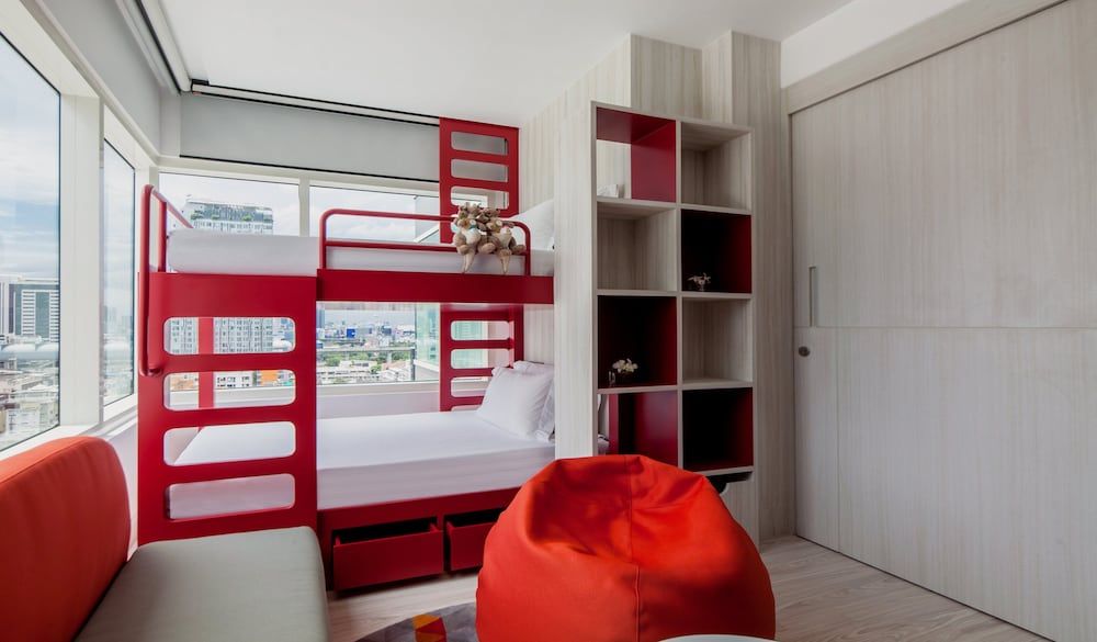 Family Room (Premium, Residence King + Bunk Beds)