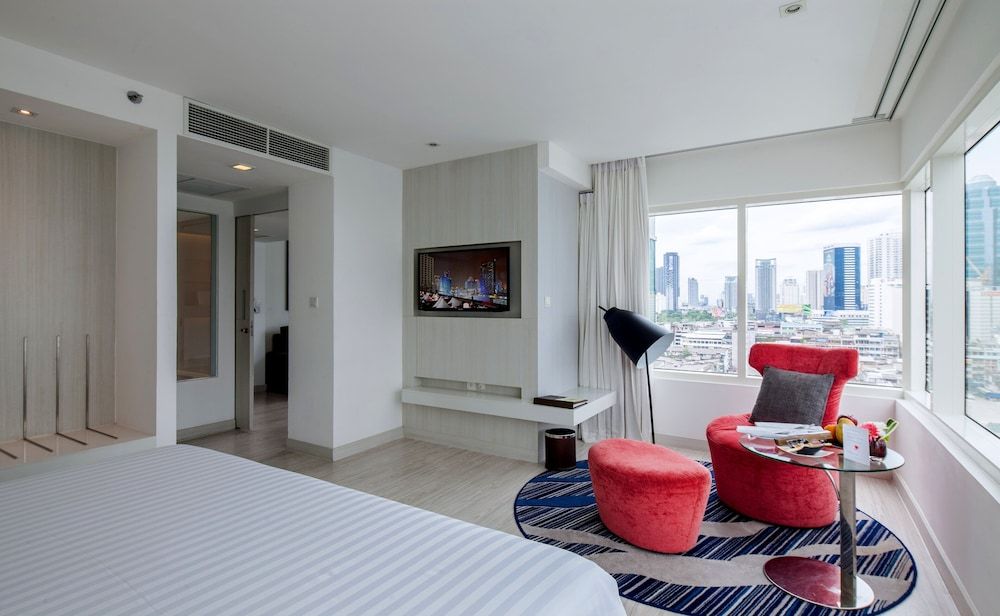 undefined Centara Watergate Pavilion Hotel Bangkok 5
