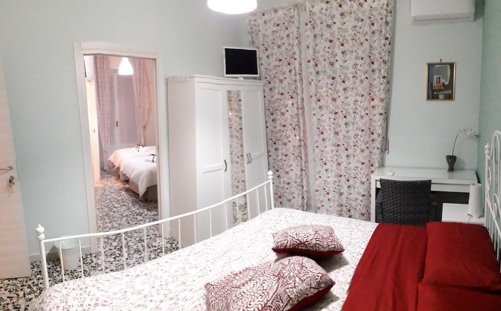 undefined Edelweiss B&B 8