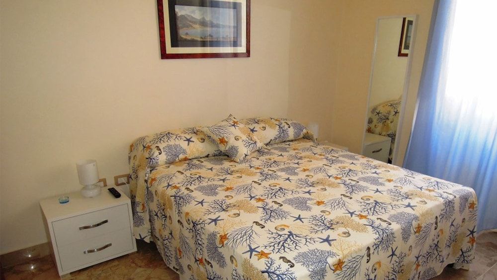 undefined Sole e Mare 2